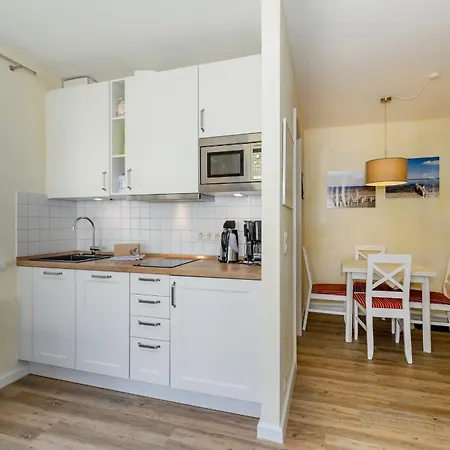 Strandstrasse 32 Strandstrasse 32-49 Lejlighed