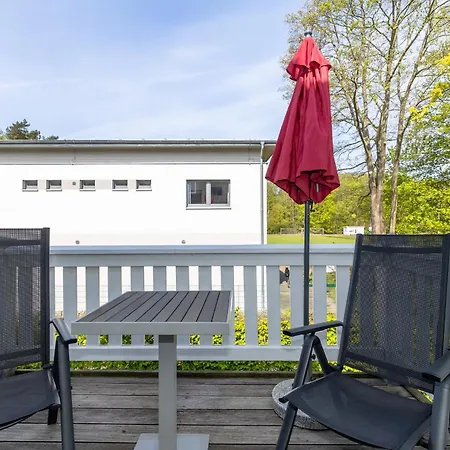 Strandstrasse 32 Strandstrasse 32-49