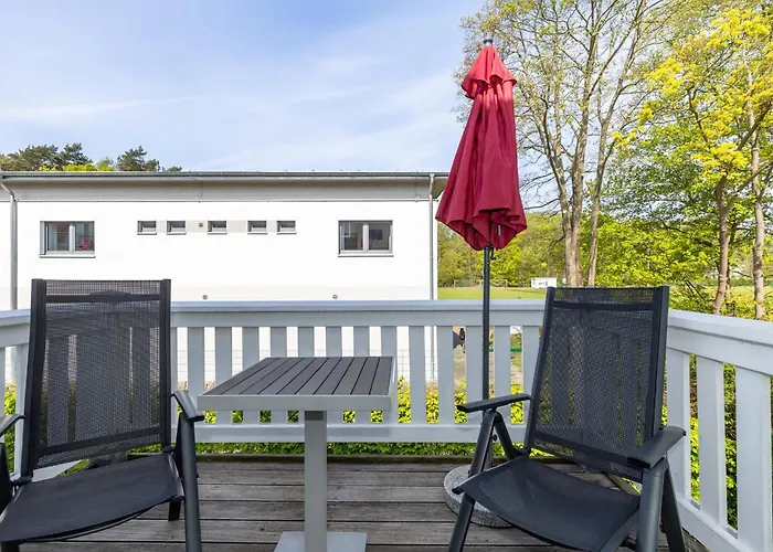 Strandstrasse 32 Strandstrasse 32-49